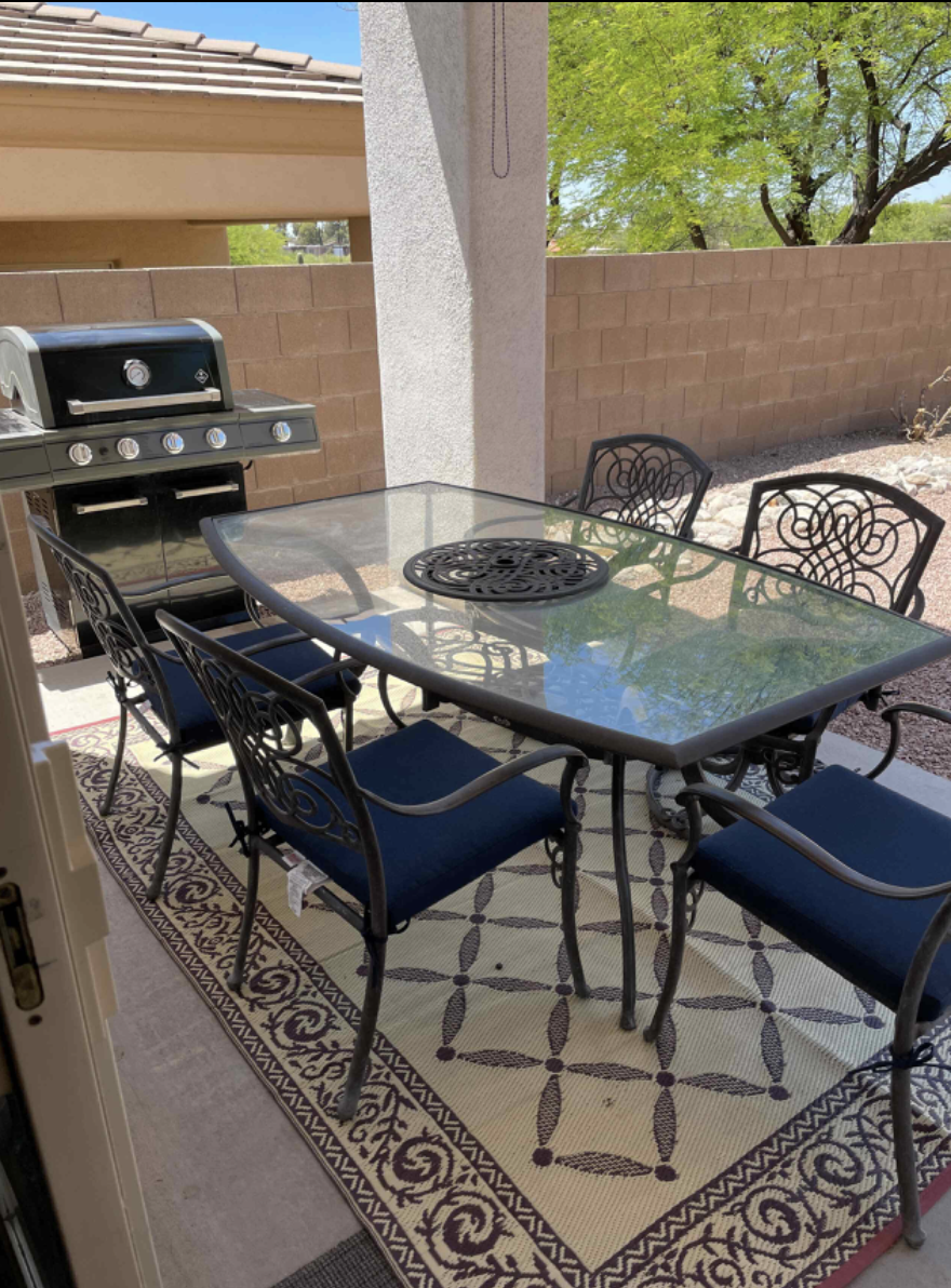 The Lomas — Patio dining & grill