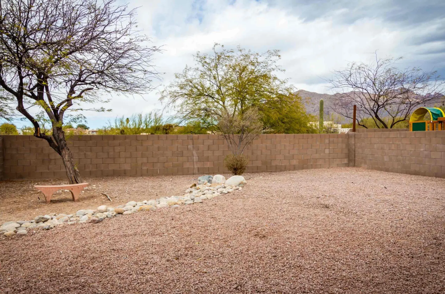 The Lomas — Backyard desert views